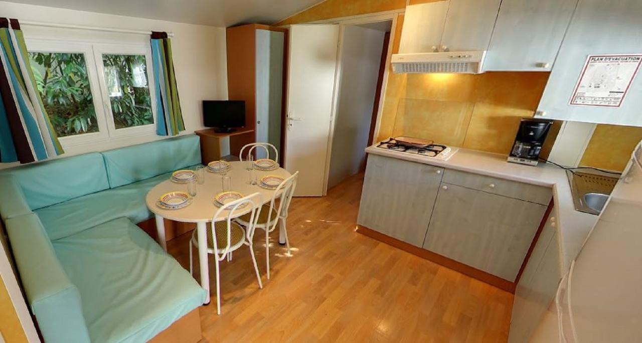 Camping Le Dauphin Hotel Saint-Georges-de-Didonne Eksteriør billede