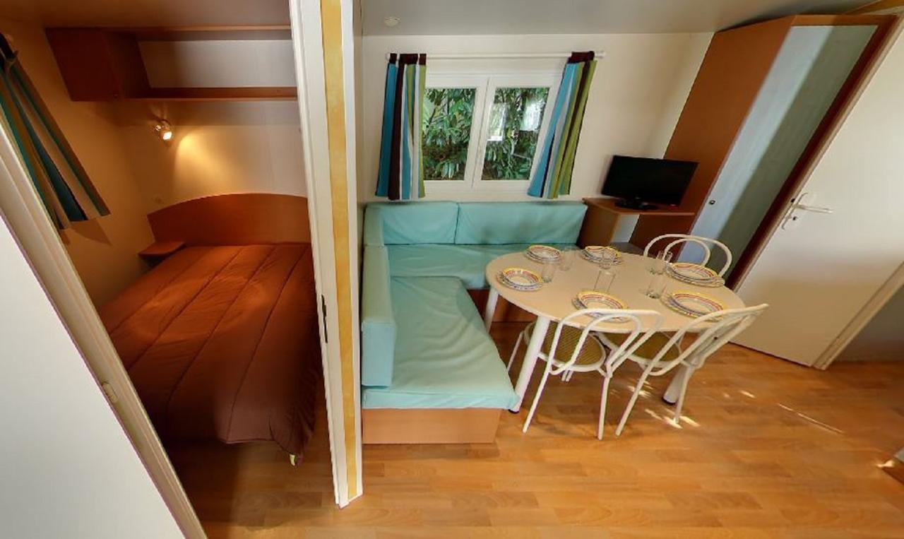 Camping Le Dauphin Hotel Saint-Georges-de-Didonne Eksteriør billede